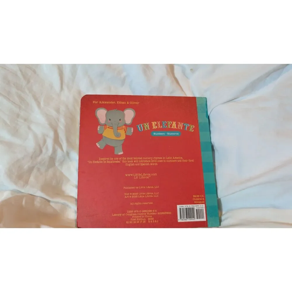 un Elefante Board Book